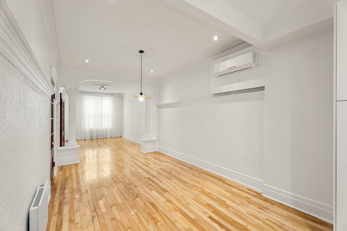 7836 Rue St-Denis  Montréal (Villeray/Saint-Michel/Parc-Extension) (Montréal)