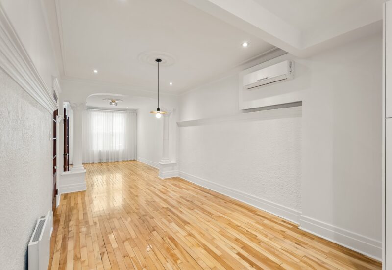 7836 Rue St-Denis  Montréal (Villeray/Saint-Michel/Parc-Extension) (Montréal)