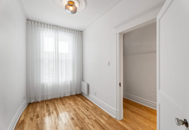 7836 Rue St-Denis  Montréal (Villeray/Saint-Michel/Parc-Extension) (Montréal)