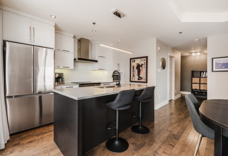 695 Rue du Docteur-Chevrier #401  Saint-Lambert (Montérégie)