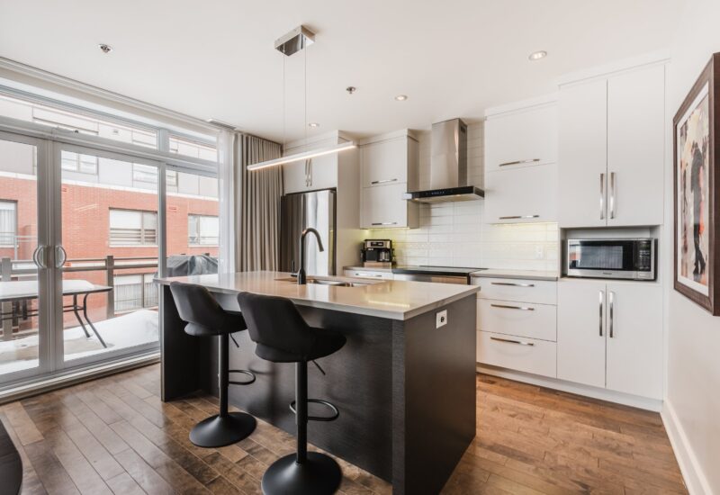 695 Rue du Docteur-Chevrier #401  Saint-Lambert (Montérégie)