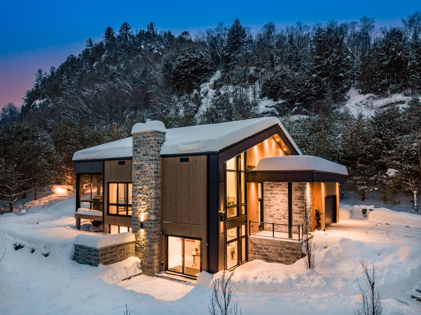 2450 Ch. de l&rsquo;Étang  Sainte-Adèle (Laurentides)