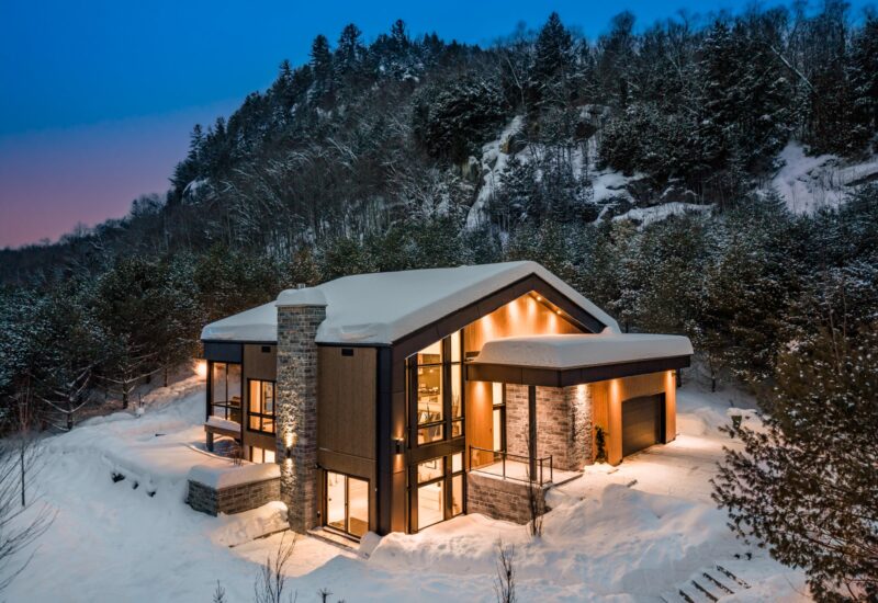 2450 Ch. de l&rsquo;Étang  Sainte-Adèle (Laurentides)