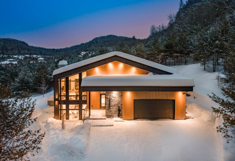 2450 Ch. de l&rsquo;Étang  Sainte-Adèle (Laurentides)