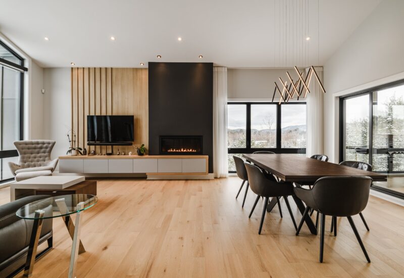 2450 Ch. de l&rsquo;Étang  Sainte-Adèle (Laurentides)