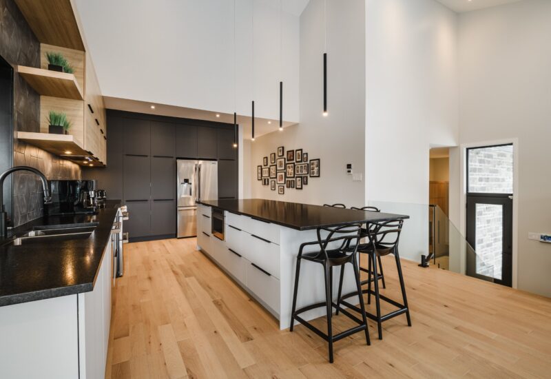 2450 Ch. de l&rsquo;Étang  Sainte-Adèle (Laurentides)