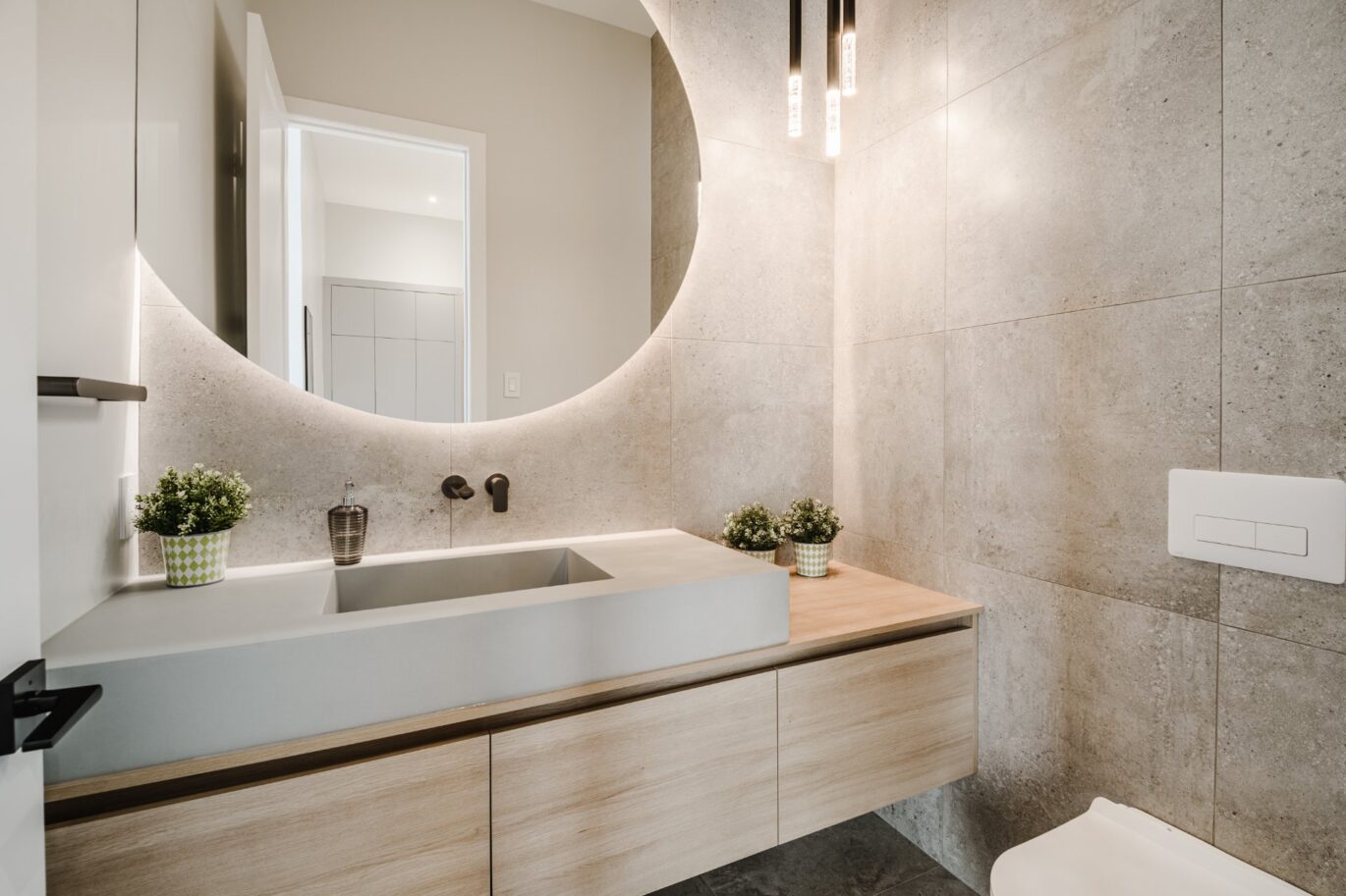 2450 Ch. de l&rsquo;Étang  Sainte-Adèle (Laurentides)