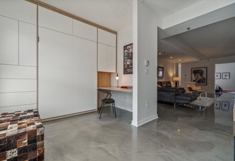 75 Av. des Pins E. #403  Montréal (Le Plateau-Mont-Royal) (Montréal)