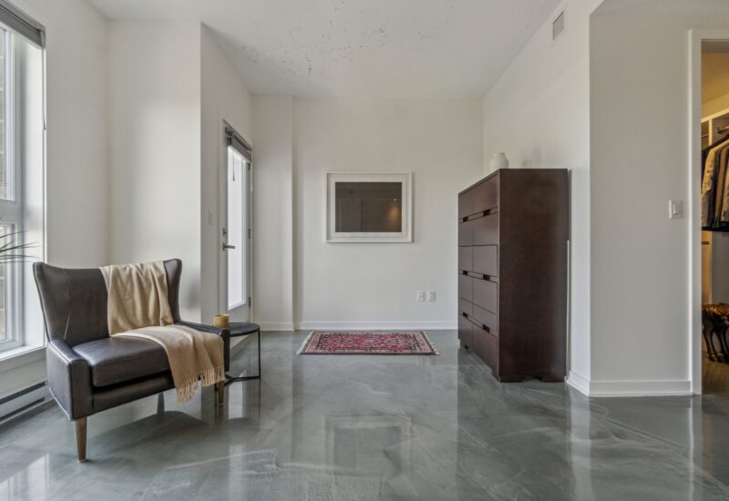 75 Av. des Pins E. #403  Montréal (Le Plateau-Mont-Royal) (Montréal)