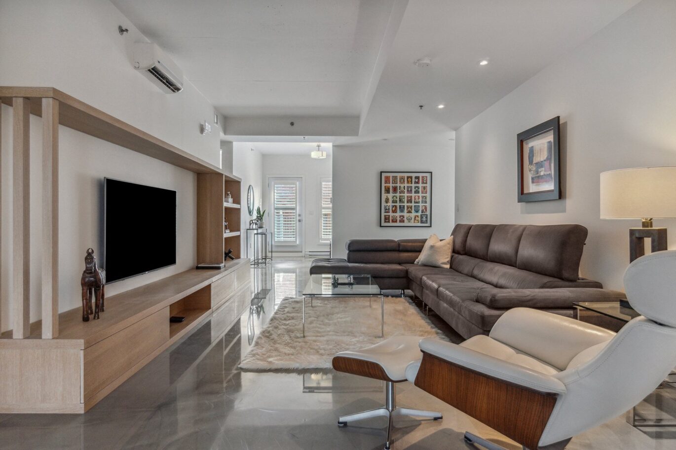 75 Av. des Pins E. #403  Montréal (Le Plateau-Mont-Royal) (Montréal)