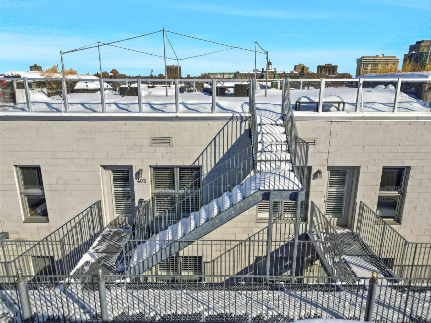 75 Av. des Pins E. #403  Montréal (Le Plateau-Mont-Royal) (Montréal)