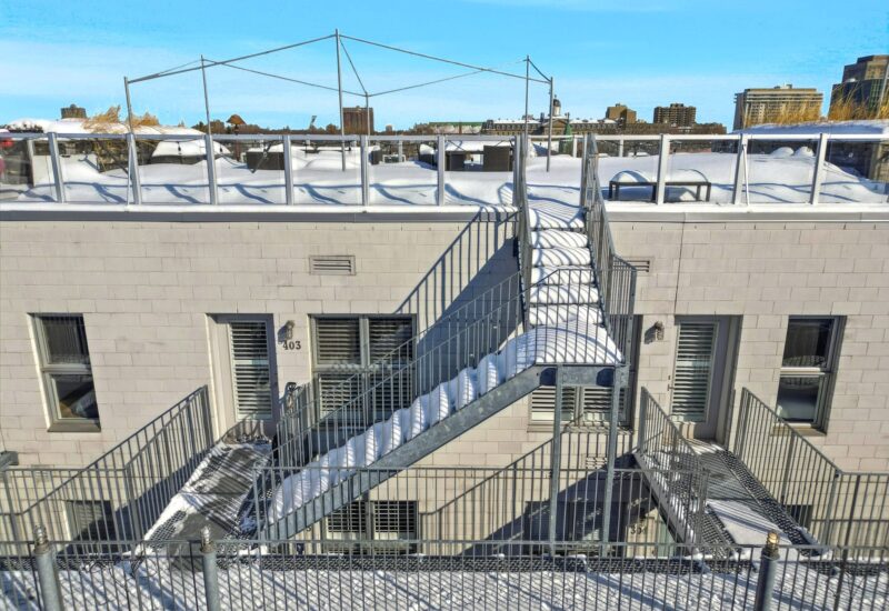 75 Av. des Pins E. #403  Montréal (Le Plateau-Mont-Royal) (Montréal)