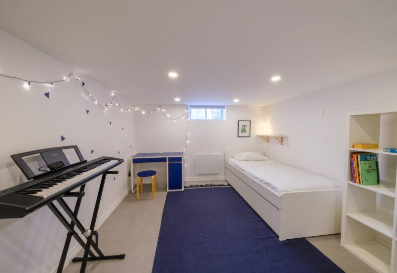 8002 Rue St-Dominique  Montréal (Villeray/Saint-Michel/Parc-Extension) (Montréal)