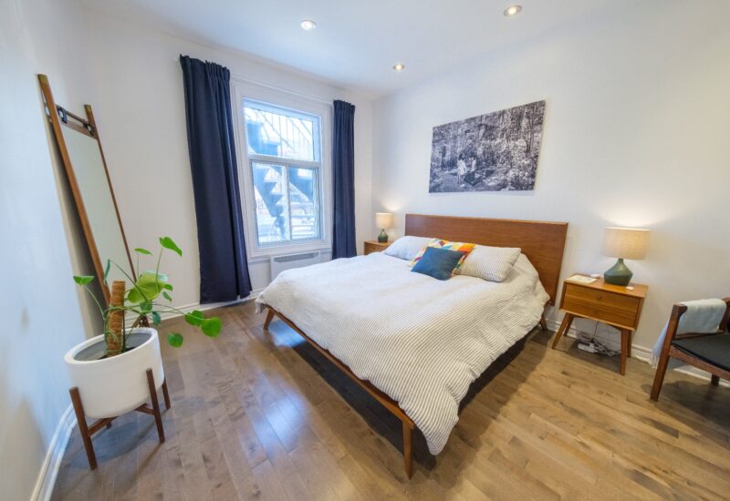 8002 Rue St-Dominique  Montréal (Villeray/Saint-Michel/Parc-Extension) (Montréal)