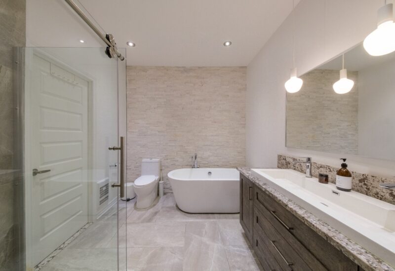 8002 Rue St-Dominique  Montréal (Villeray/Saint-Michel/Parc-Extension) (Montréal)