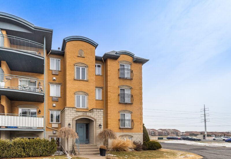 4305 Av. Colomb #201  Brossard (Montérégie)