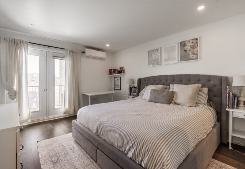 4305 Av. Colomb #201  Brossard (Montérégie)