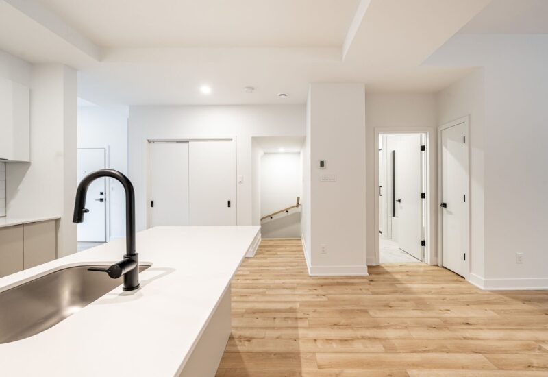 7446 Av. De Chateaubriand  Montréal (Villeray/Saint-Michel/Parc-Extension) (Montréal)