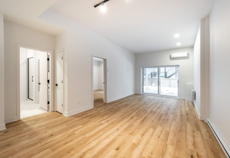 7446 Av. De Chateaubriand  Montréal (Villeray/Saint-Michel/Parc-Extension) (Montréal)