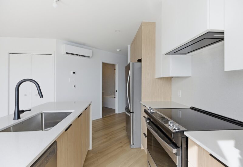 6793 Boul. De La Vérendrye  Montréal (Le Sud-Ouest) (Montréal)