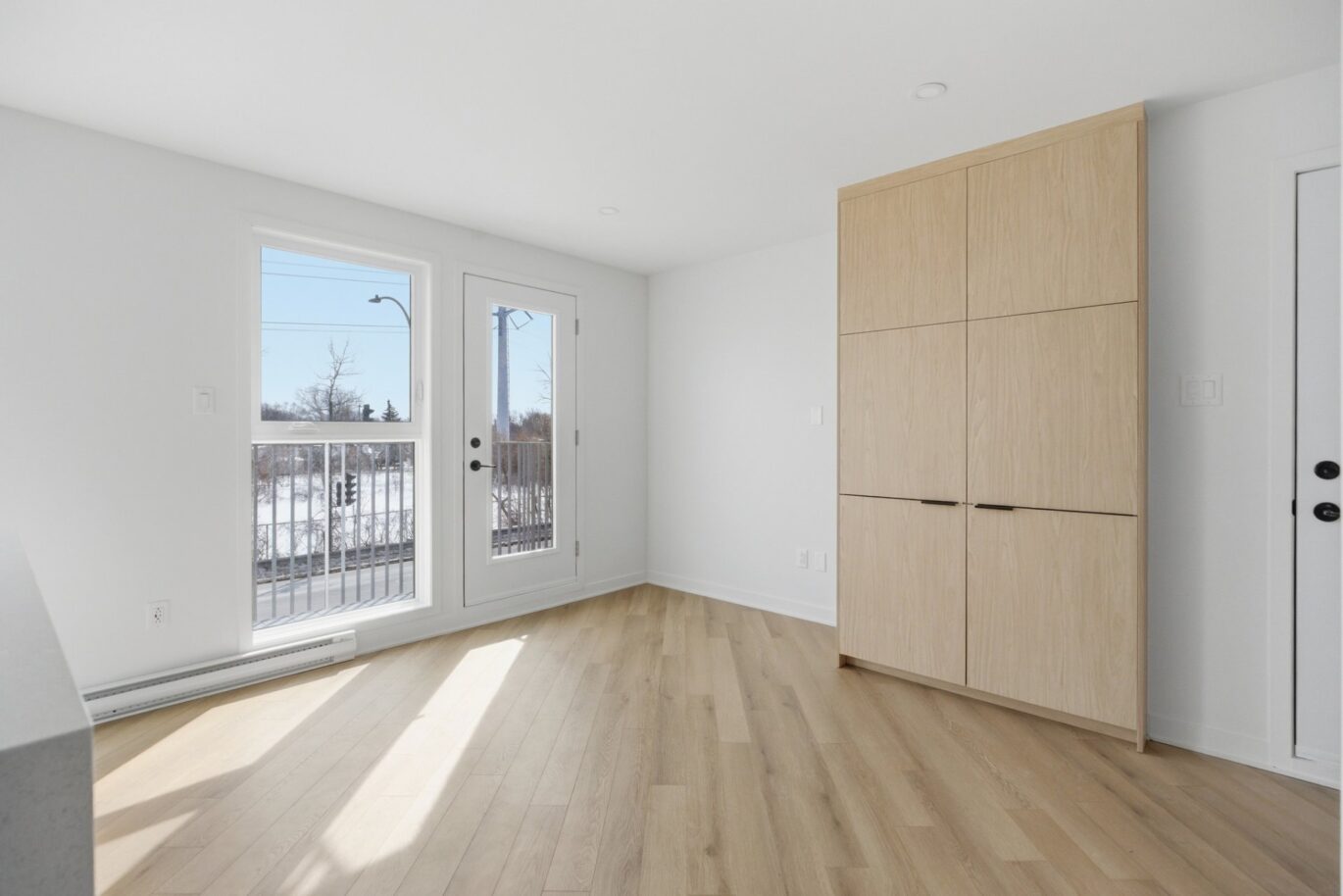 6793 Boul. De La Vérendrye  Montréal (Le Sud-Ouest) (Montréal)