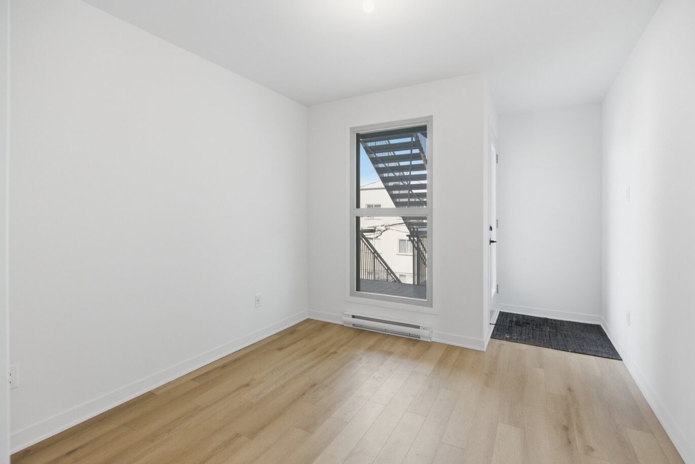 6793 Boul. De La Vérendrye  Montréal (Le Sud-Ouest) (Montréal)