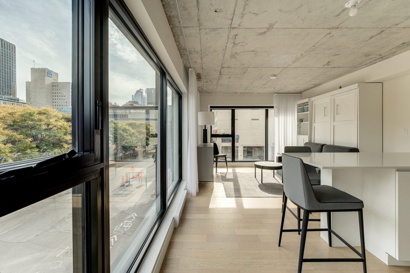 1 Av. Viger O. #306  Montréal (Ville-Marie) (Montréal)