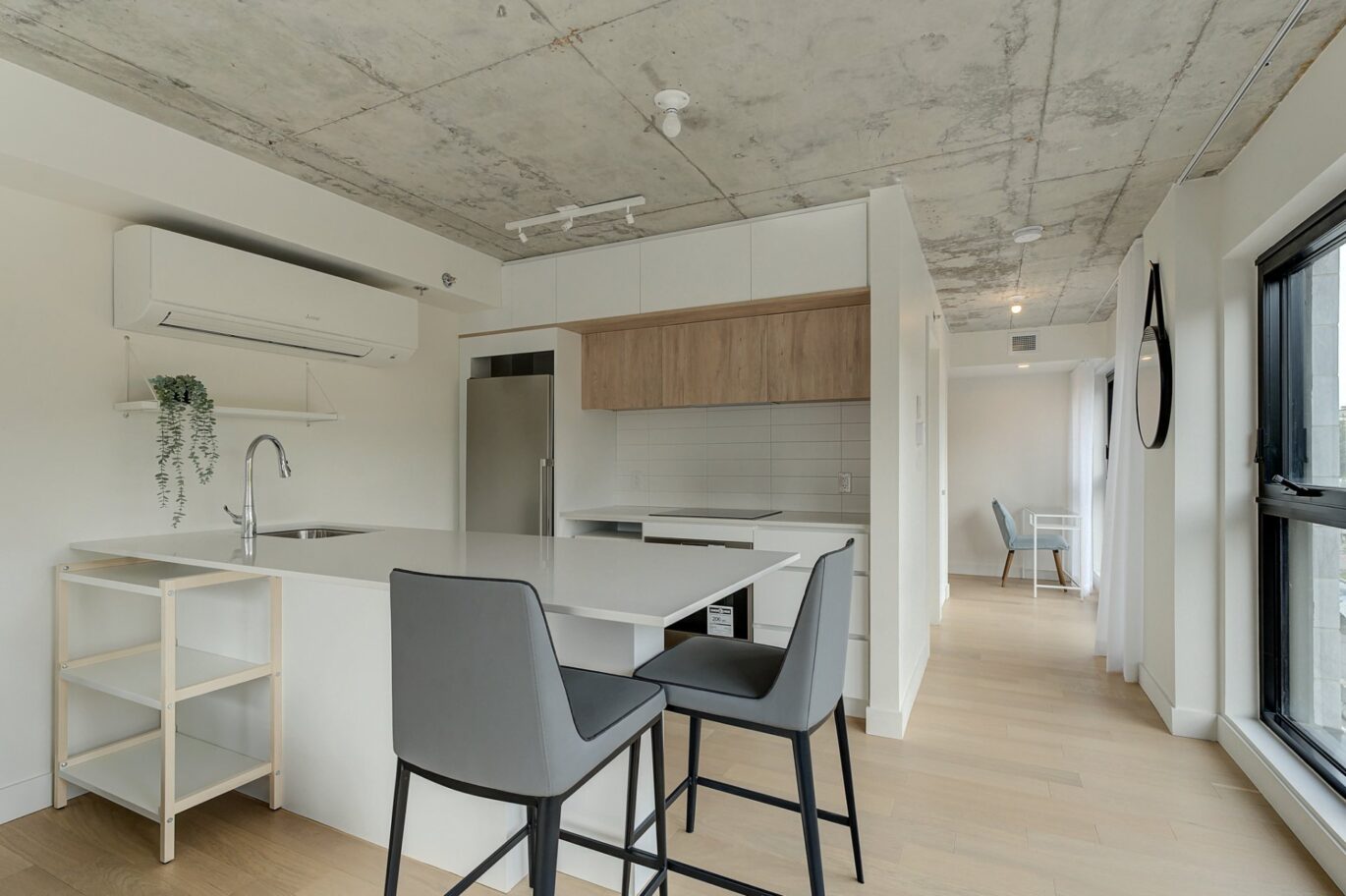 1 Av. Viger O. #306  Montréal (Ville-Marie) (Montréal)