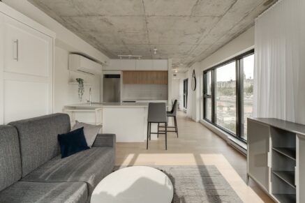 1 Av. Viger O. #306  Montréal (Ville-Marie) (Montréal)