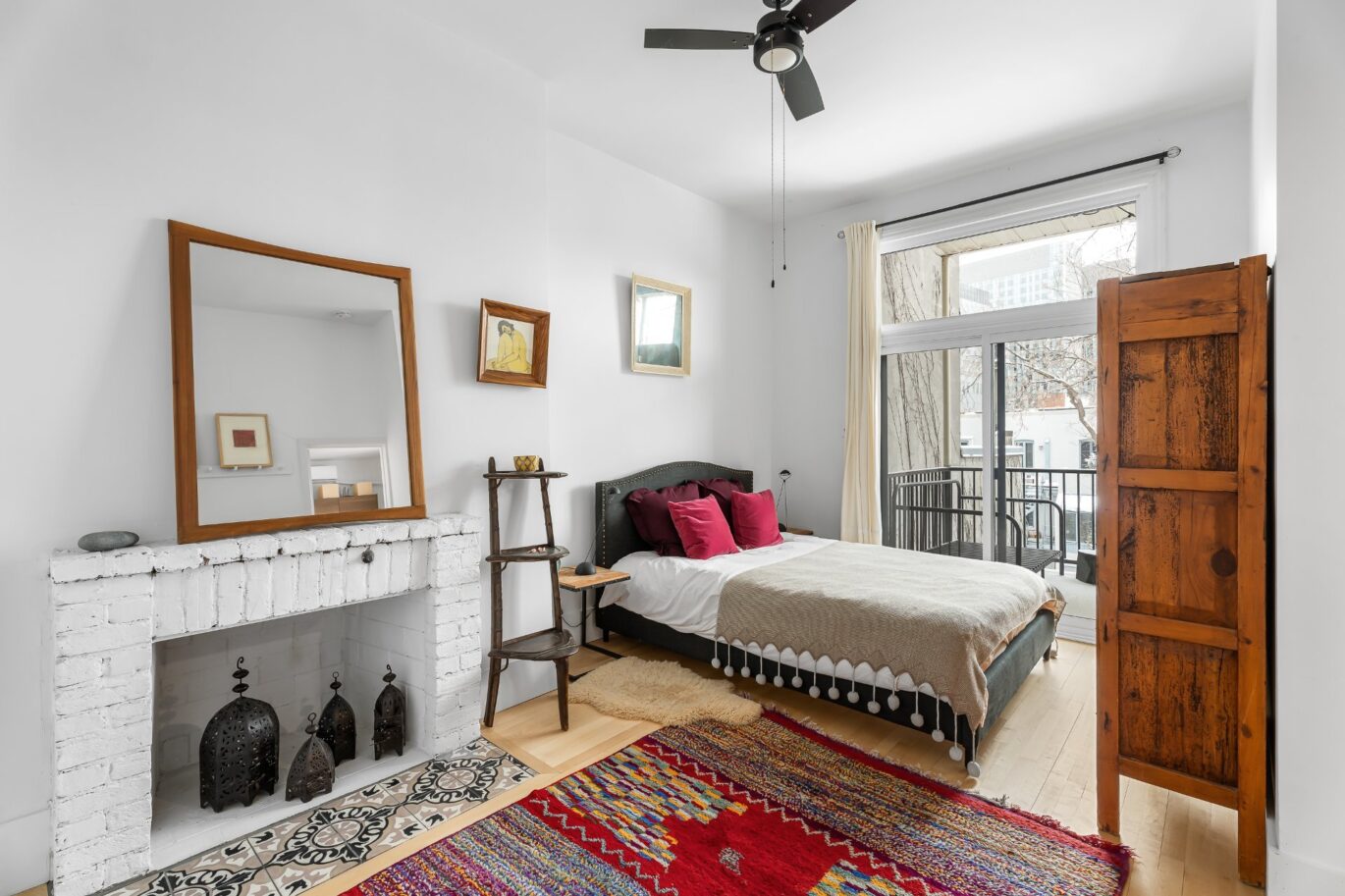 435 Rue Notre-Dame E. #3 ET 4  Montréal (Ville-Marie) (Montréal)