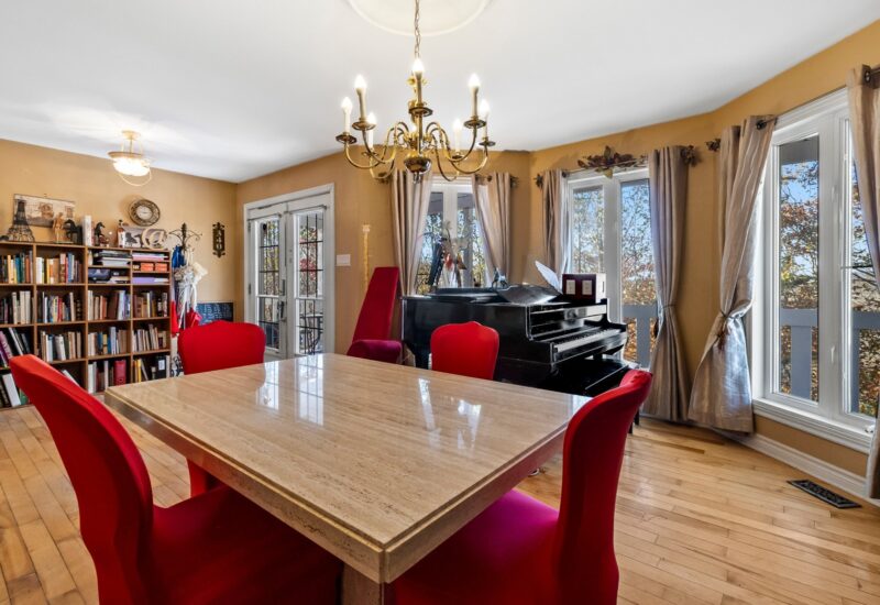 340 Ch. de Chertsey  Sainte-Marguerite-du-Lac-Masson (Laurentides)