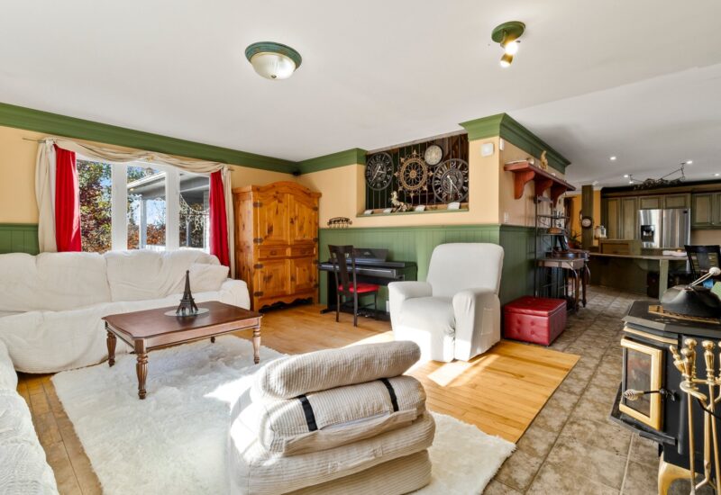 340 Ch. de Chertsey  Sainte-Marguerite-du-Lac-Masson (Laurentides)