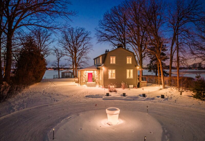 2211 Ch. du Bord-du-Lac  Montréal (L&rsquo;Île-Bizard/Sainte-Geneviève) (Montréal)