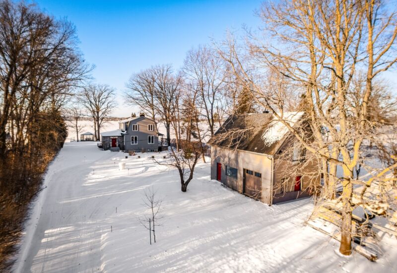 2211 Ch. du Bord-du-Lac  Montréal (L&rsquo;Île-Bizard/Sainte-Geneviève) (Montréal)