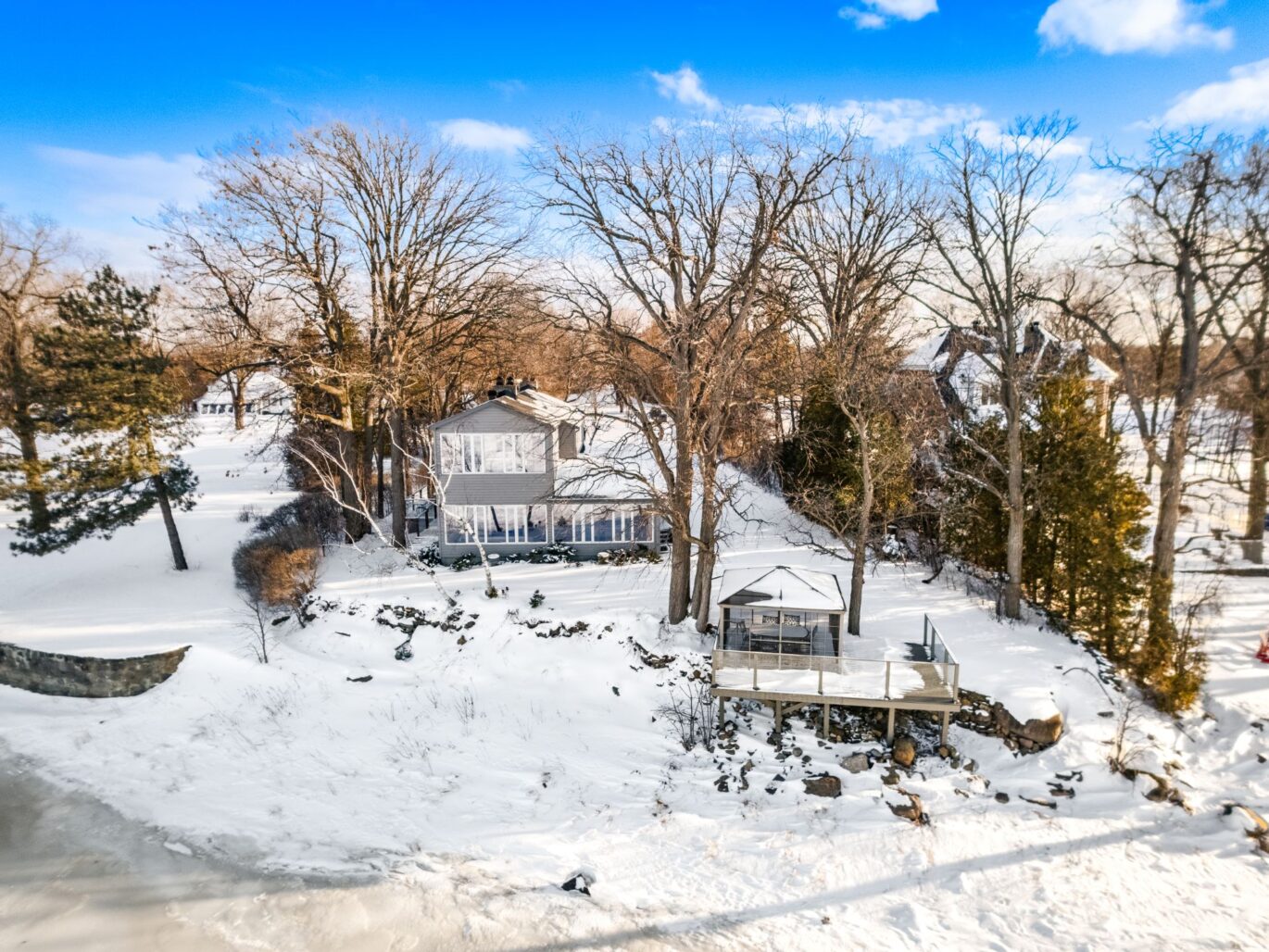 2211 Ch. du Bord-du-Lac  Montréal (L&rsquo;Île-Bizard/Sainte-Geneviève) (Montréal)