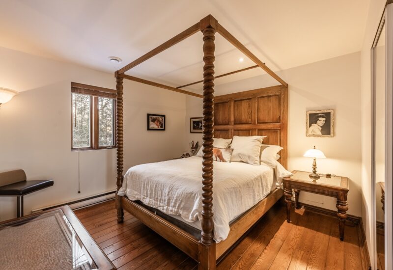 2211 Ch. du Bord-du-Lac  Montréal (L&rsquo;Île-Bizard/Sainte-Geneviève) (Montréal)