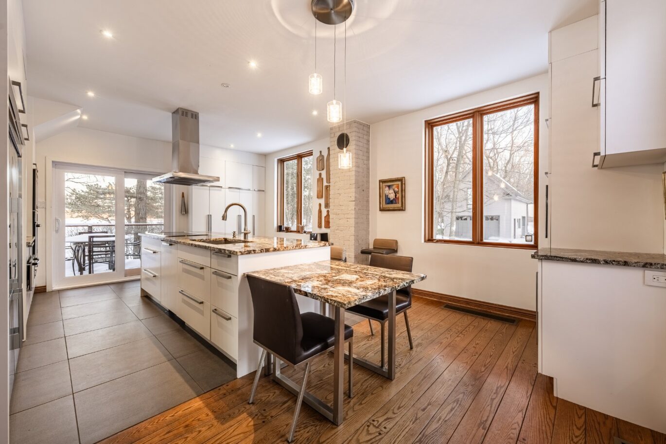 2211 Ch. du Bord-du-Lac  Montréal (L&rsquo;Île-Bizard/Sainte-Geneviève) (Montréal)