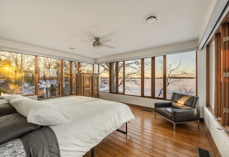 2211 Ch. du Bord-du-Lac  Montréal (L&rsquo;Île-Bizard/Sainte-Geneviève) (Montréal)