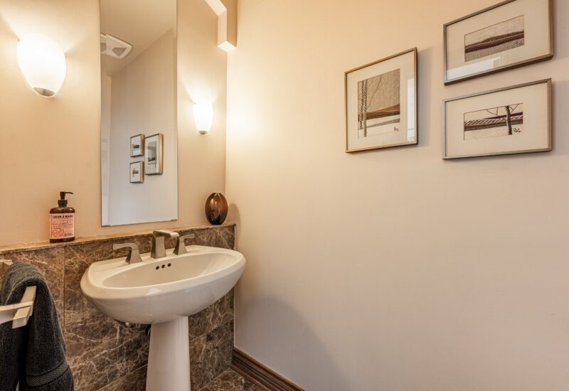 2211 Ch. du Bord-du-Lac  Montréal (L&rsquo;Île-Bizard/Sainte-Geneviève) (Montréal)