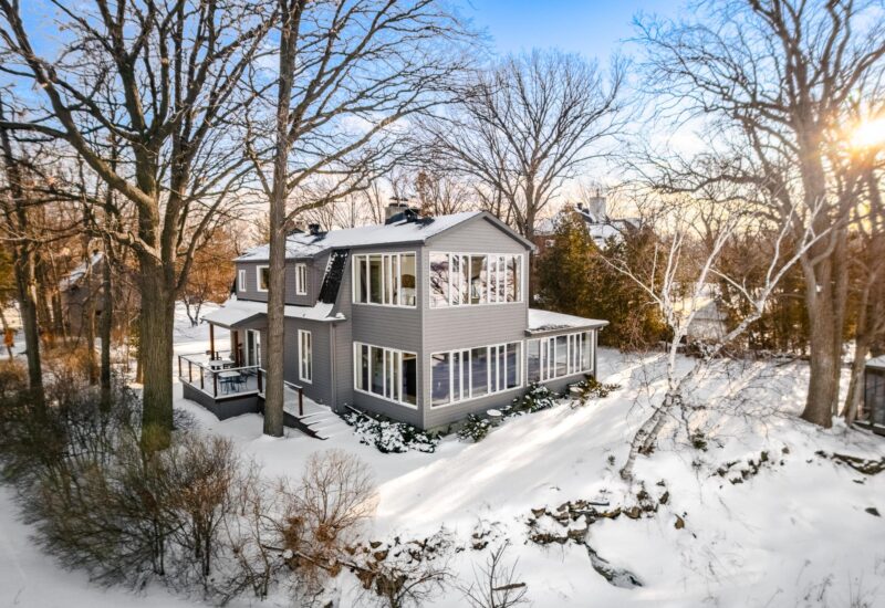 2211 Ch. du Bord-du-Lac  Montréal (L&rsquo;Île-Bizard/Sainte-Geneviève) (Montréal)