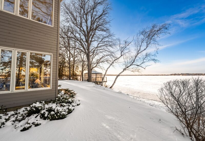 2211 Ch. du Bord-du-Lac  Montréal (L&rsquo;Île-Bizard/Sainte-Geneviève) (Montréal)