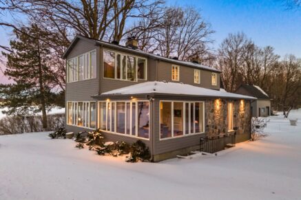 2211 Ch. du Bord-du-Lac  Montréal (L’Île-Bizard/Sainte-Geneviève) (Montréal)