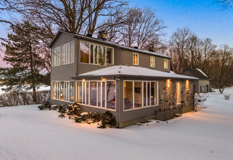 2211 Ch. du Bord-du-Lac  Montréal (L&rsquo;Île-Bizard/Sainte-Geneviève) (Montréal)