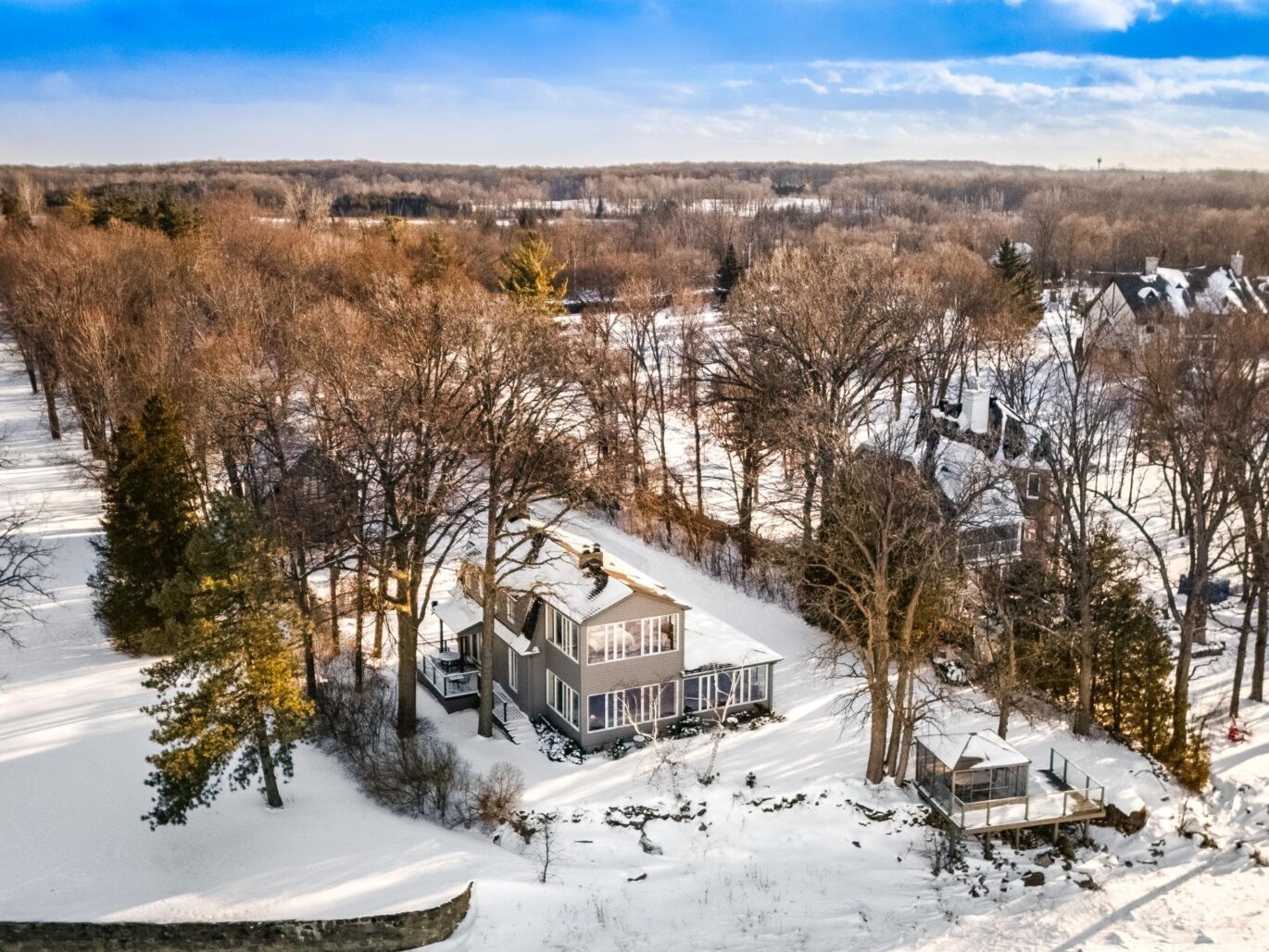 2211 Ch. du Bord-du-Lac  Montréal (L&rsquo;Île-Bizard/Sainte-Geneviève) (Montréal)
