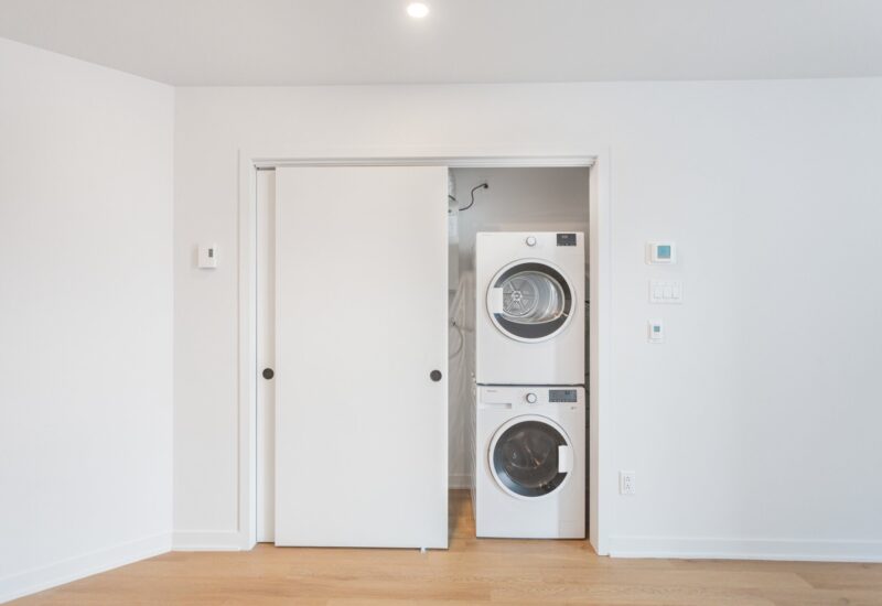 6785 Boul. De La Vérendrye  Montréal (Le Sud-Ouest) (Montréal)