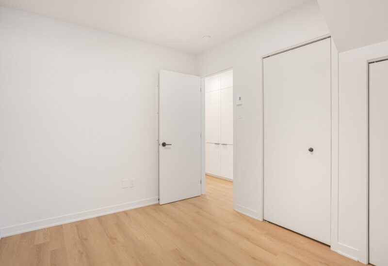 6785 Boul. De La Vérendrye  Montréal (Le Sud-Ouest) (Montréal)