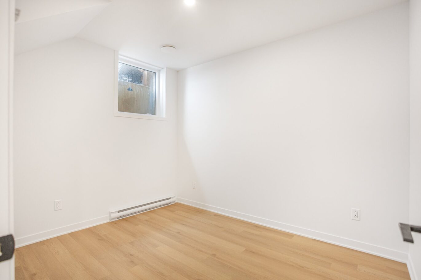 6785 Boul. De La Vérendrye  Montréal (Le Sud-Ouest) (Montréal)