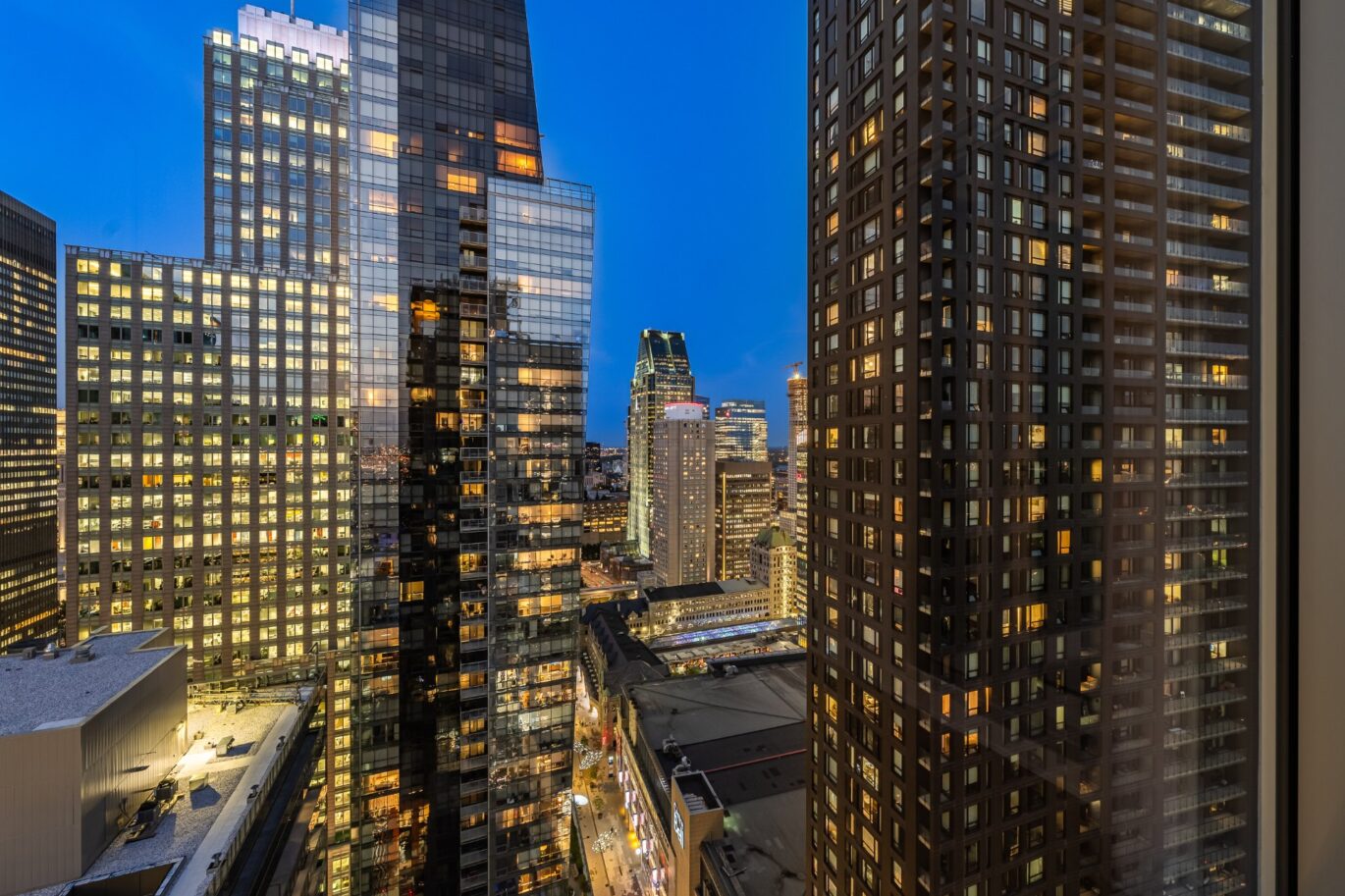 1020 Rue de la Montagne #2003  Montréal (Ville-Marie) (Montréal)