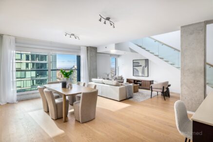 350 Boul. De Maisonneuve O. #PH-2802  Montréal (Ville-Marie) (Montréal)