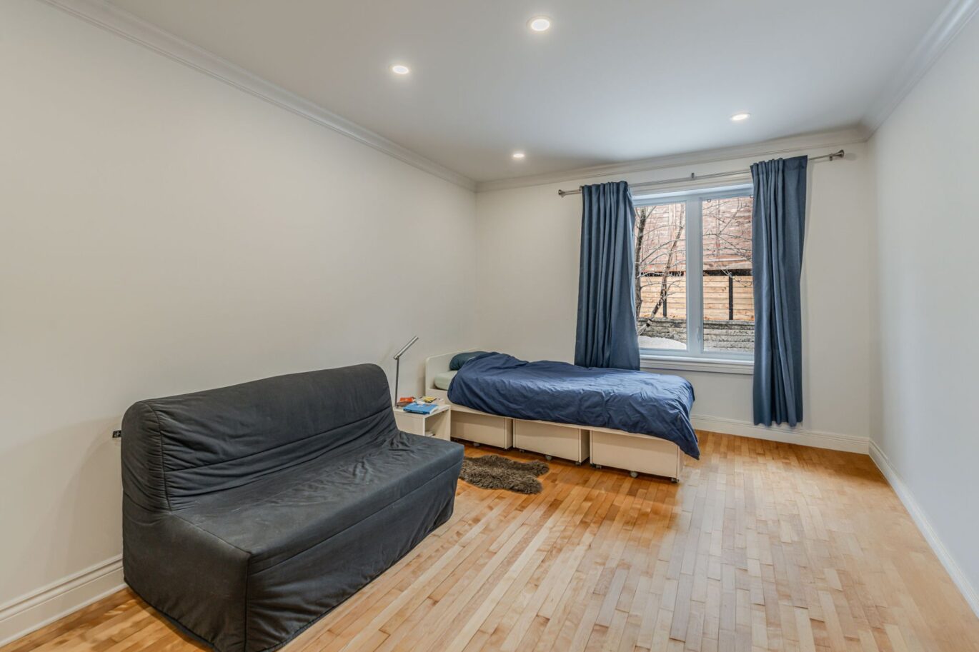 4018 Av. Lacombe  Montréal (Côte-des-Neiges/Notre-Dame-de-Grâce) (Montréal)